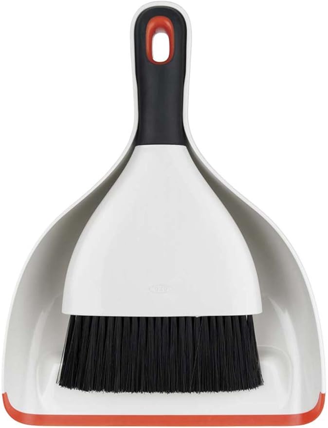 DUSTPAN & BRUSH SET