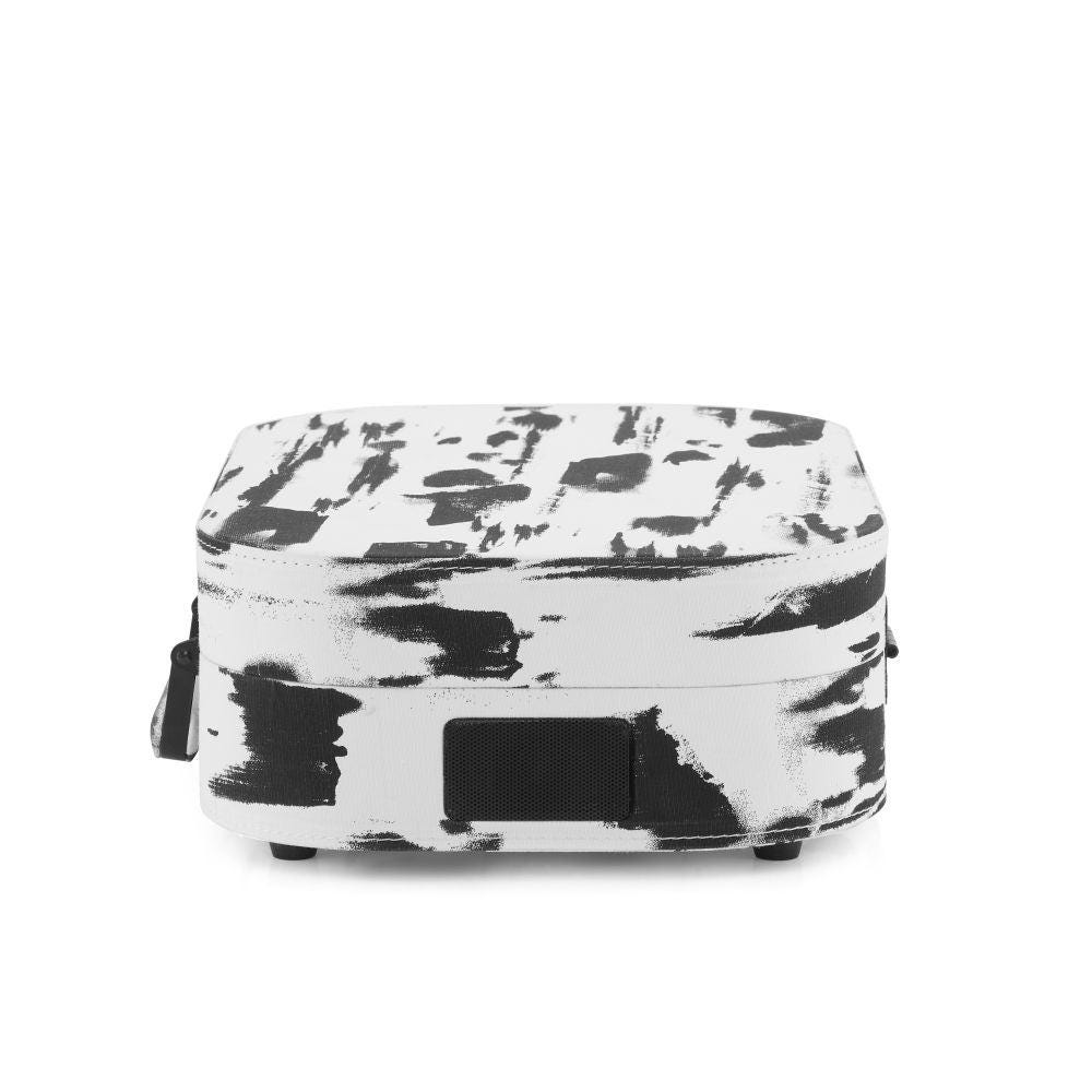 CROSLEY DISCOVERY PORTABLE TURNTABLE WITH BLUETOOTH IN/OUT - BLACK & WHITE
