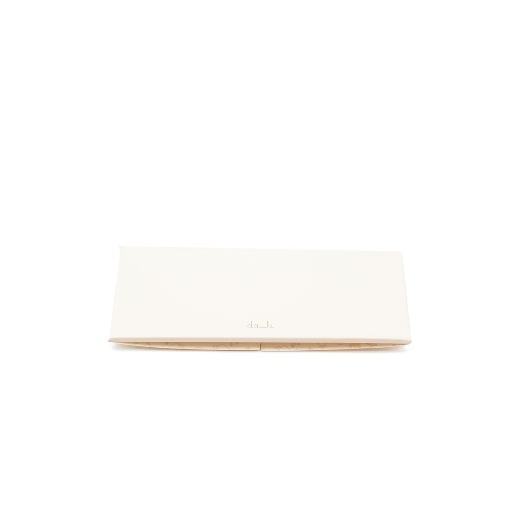 Money Envelope Cream Souq Remix