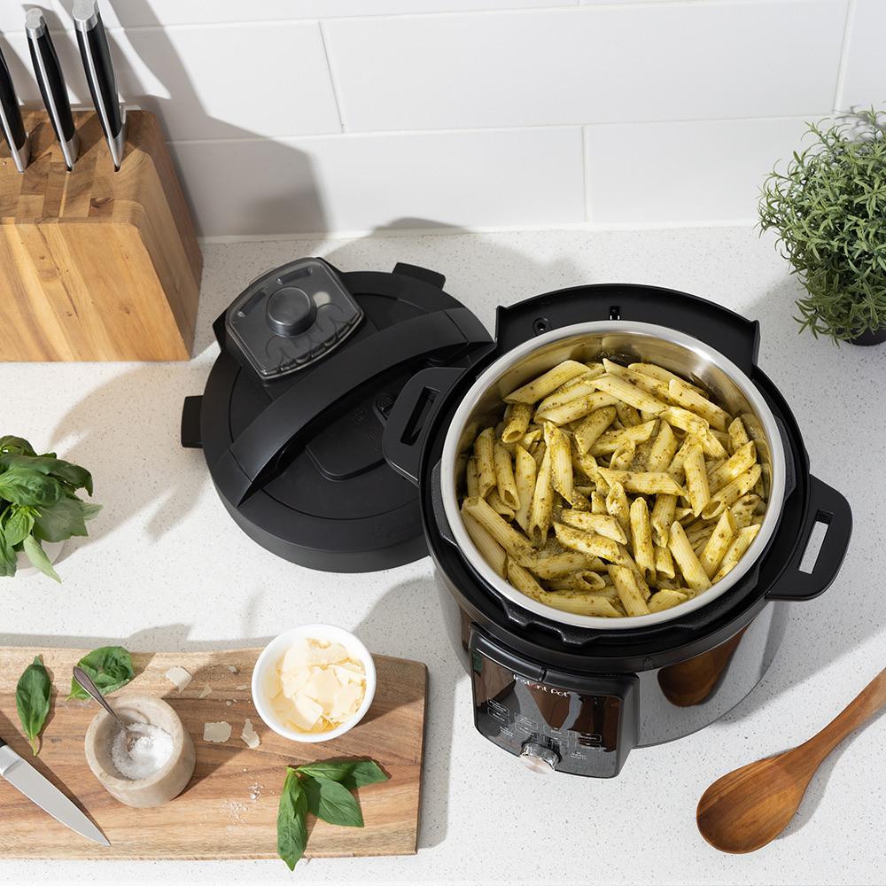Duo Whisper Quiet Electric P. Cooker 6Qt