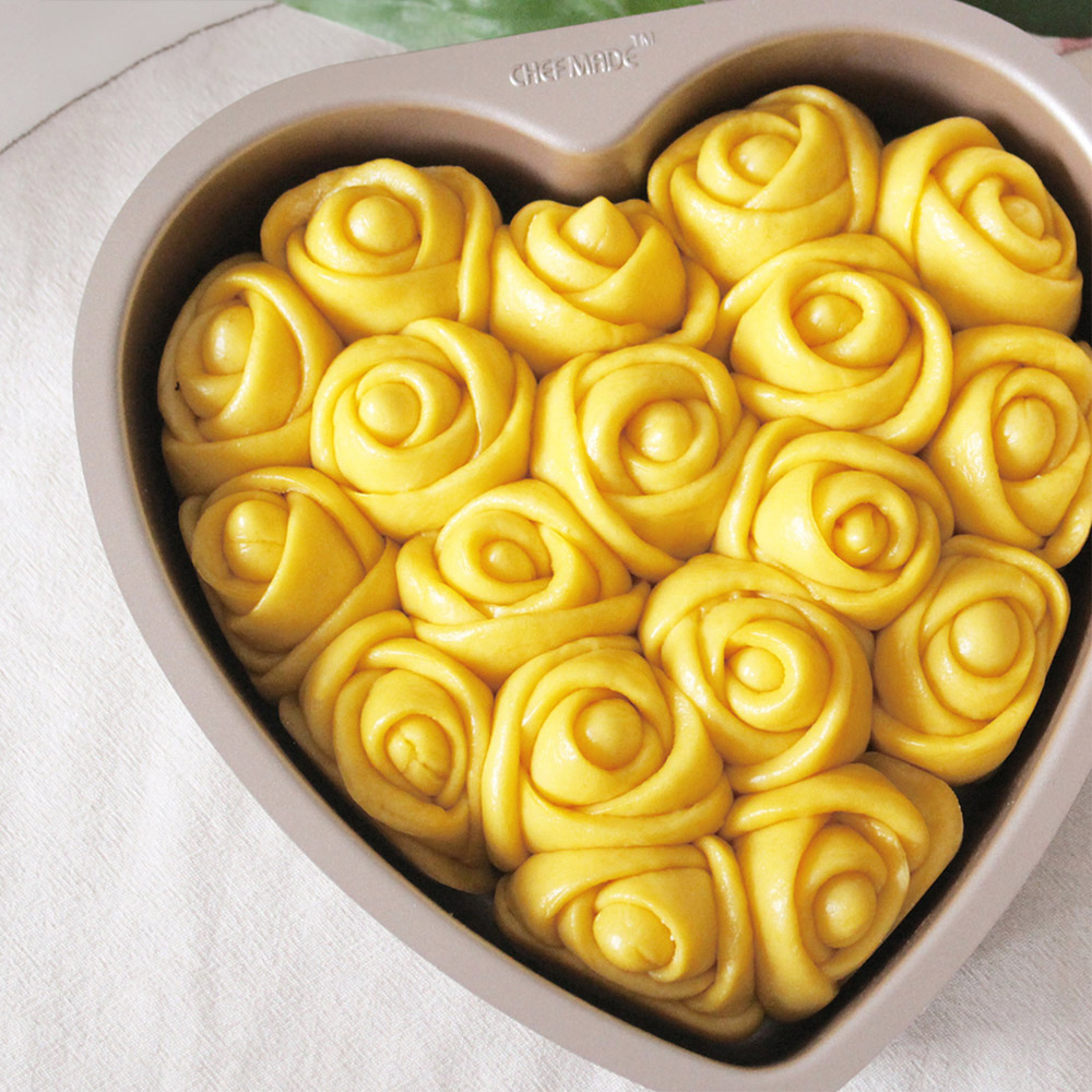 Heart Cake Pan Non-Stick 8In.
