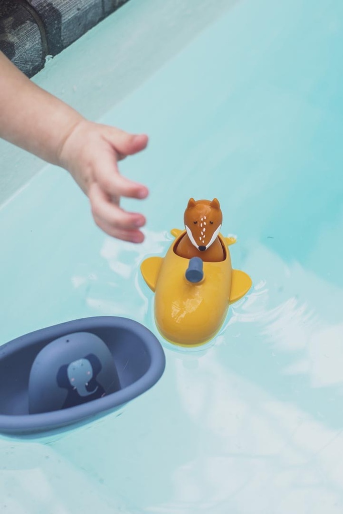 BATH TOY SUBMARINE - MR. FOX
Silicone