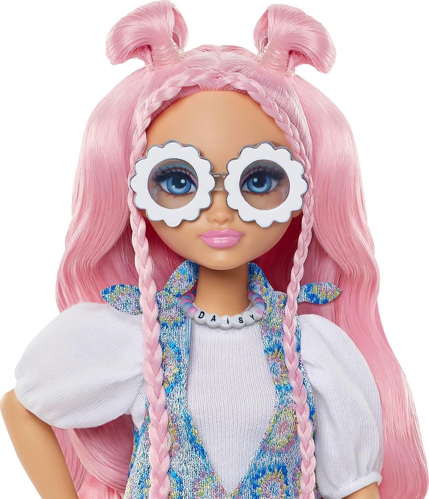 Barbie® Dream Besties Doll - Daisy