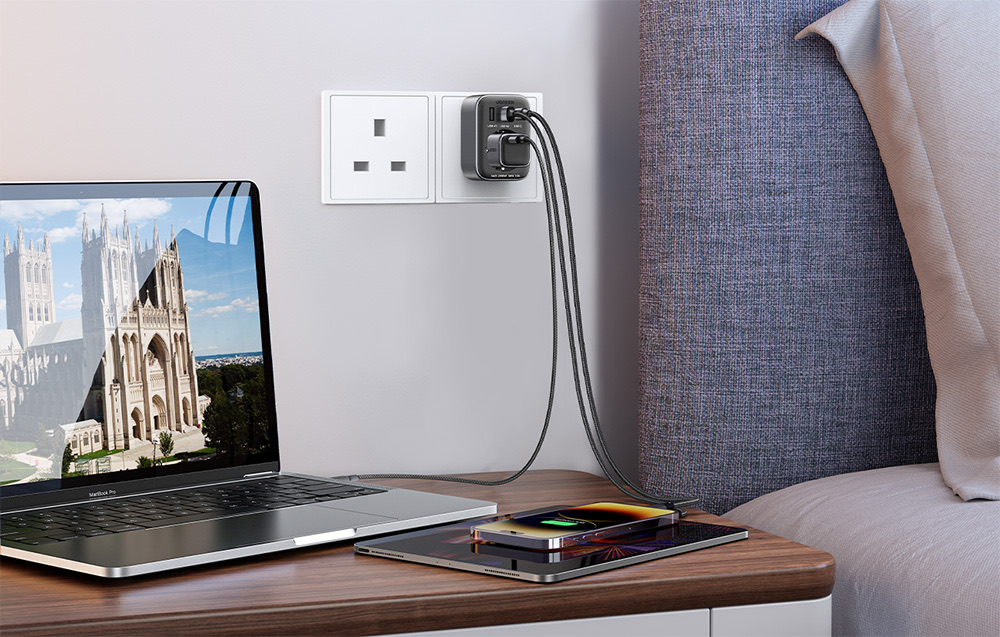 Ugreen Cd314 Stop Kontak Outlet Extender Plug 30W Usb A + C Pd Charger