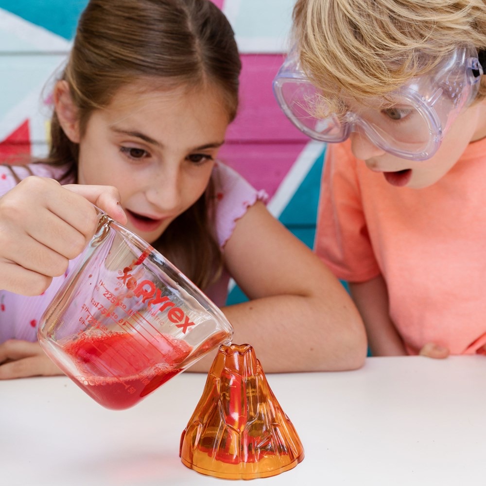 4M Table-Top Volcano
