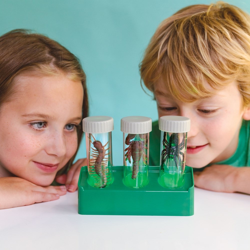 4M Glow Critter Lab