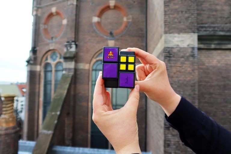 Pocket Cube