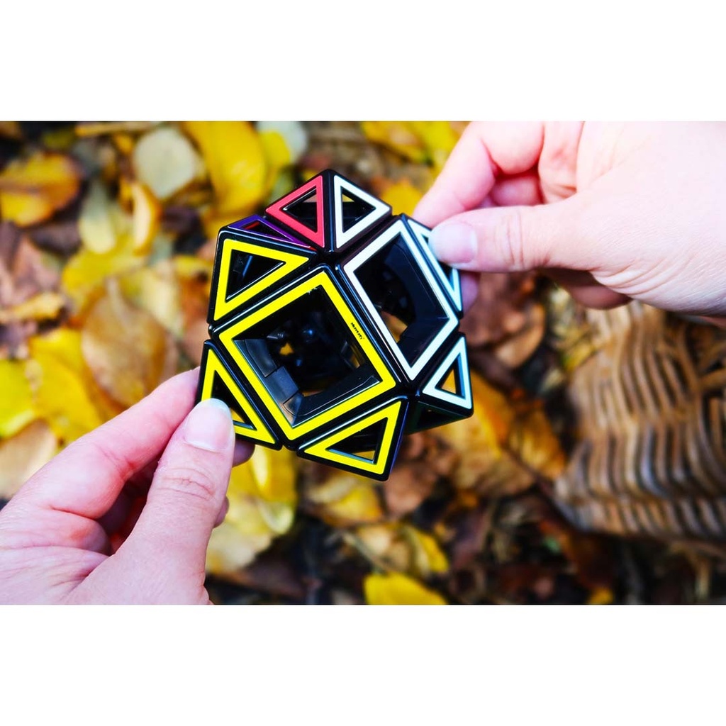 Hollow Skewb Cube