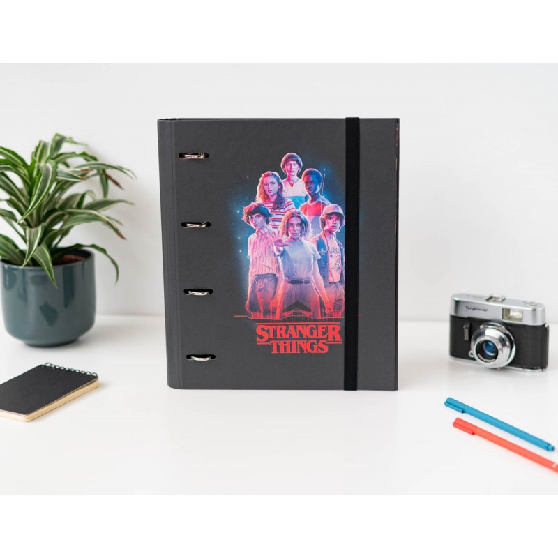Stranger Things Premium 4-Ring Folder