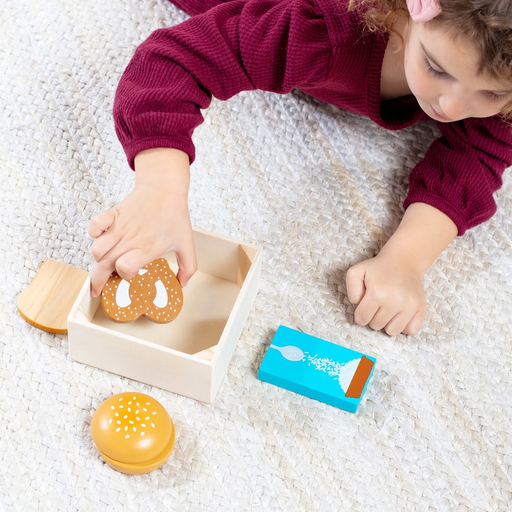Melissa & Doug Wooden Food Groups Play Food