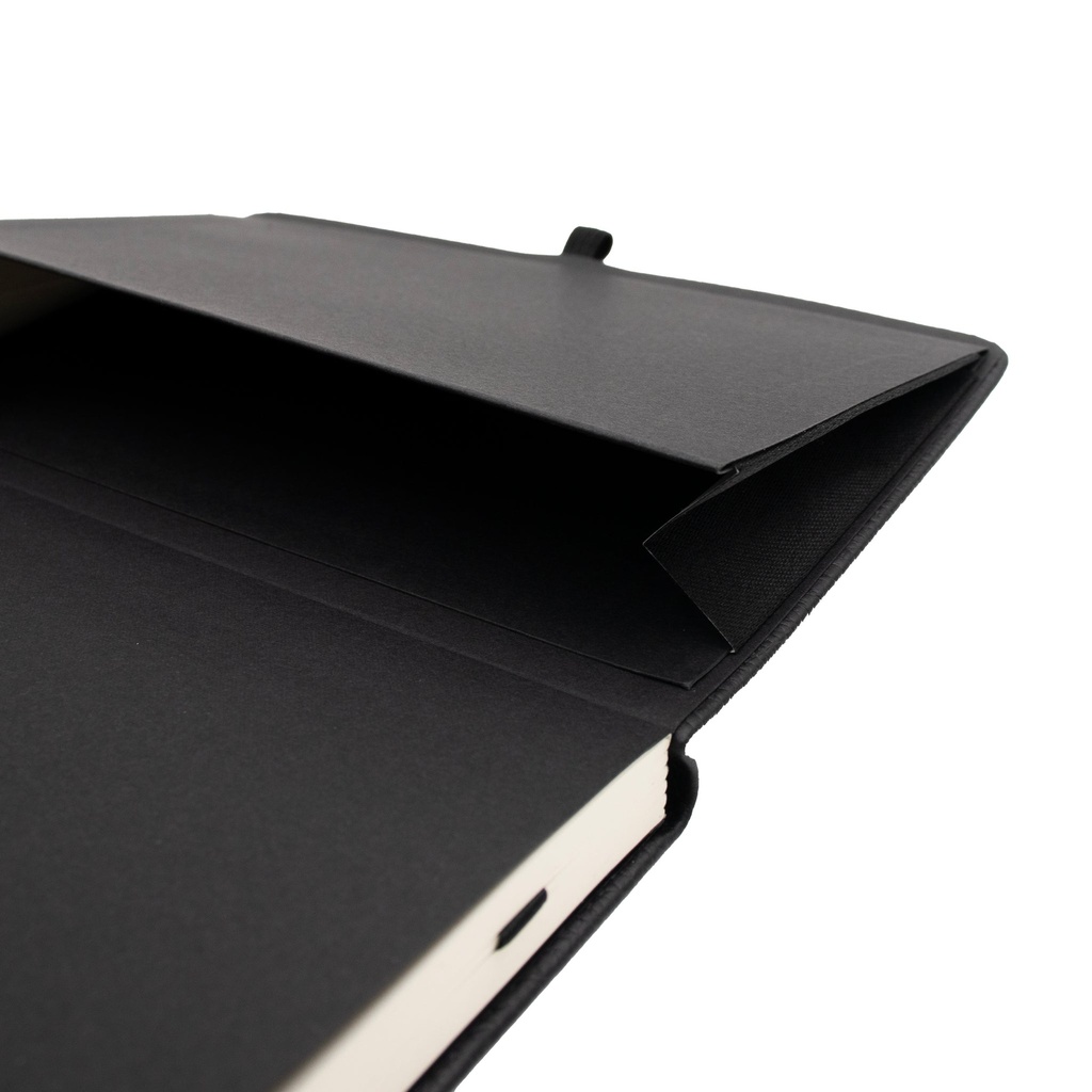 Exlporer Collection Black A6 notebook