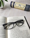 Reading Glasses In Tube - War & Peace - Asstd