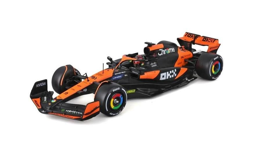 1:24 Formula Model Kit (With Helmet, Without Plastic Stand) -  Mclaren Team Mcl38