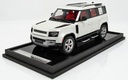 Land Rover Defender 110 White 1:18