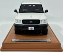 Toyota Land Cruiser G 1998 White 1:18 - with acrylic 
