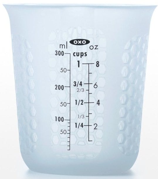 1 CUP SQUEEZE & POUR MEASURING CUP