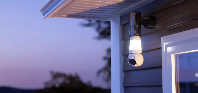 IMOU Bulb Camera ( 3 MP )