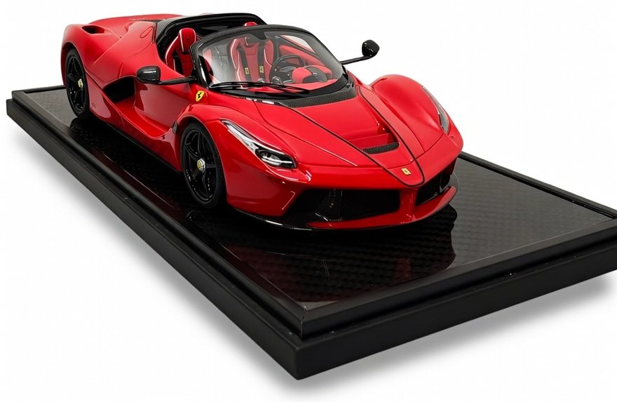 LaFerrari Aperta (Red) 1:18