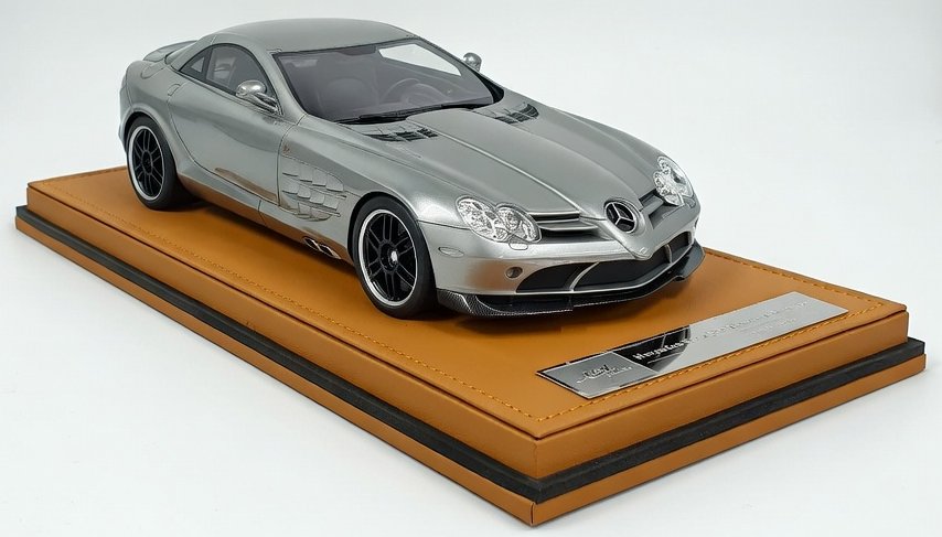 Mercedes Benz SLR Mclaren 722 Grey 1:18 